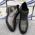 Premium Men's Genuine Leather Belted Chelsea Boots – Sophisticated Black - Image 2
